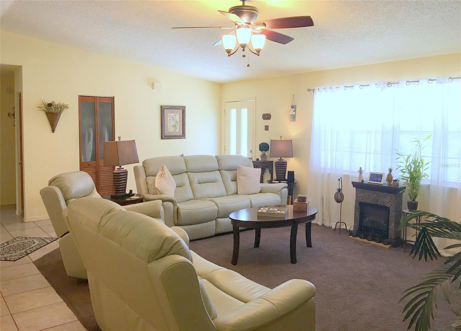 Florida Shores 01 - Residential