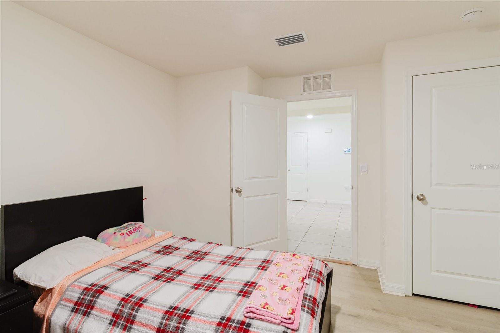 BERRY BAY SUB - Residential