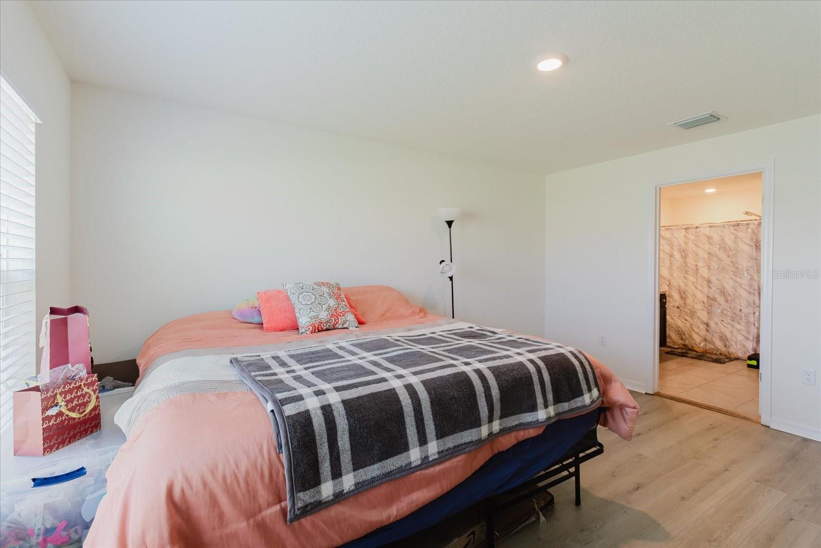 BERRY BAY SUB - Residential