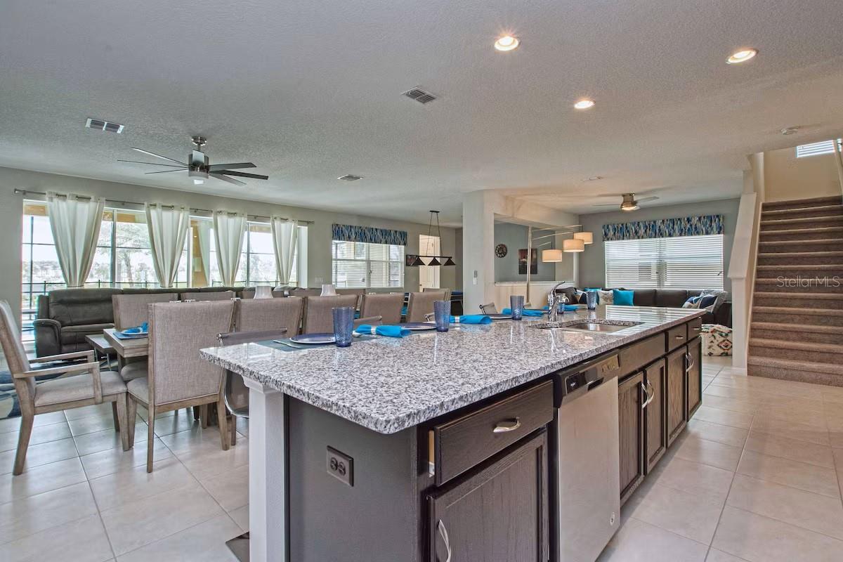 SOLARA RESORT - Residential