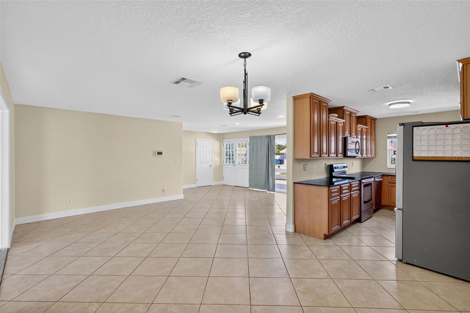 MAXIMO MOORINGS - Residential