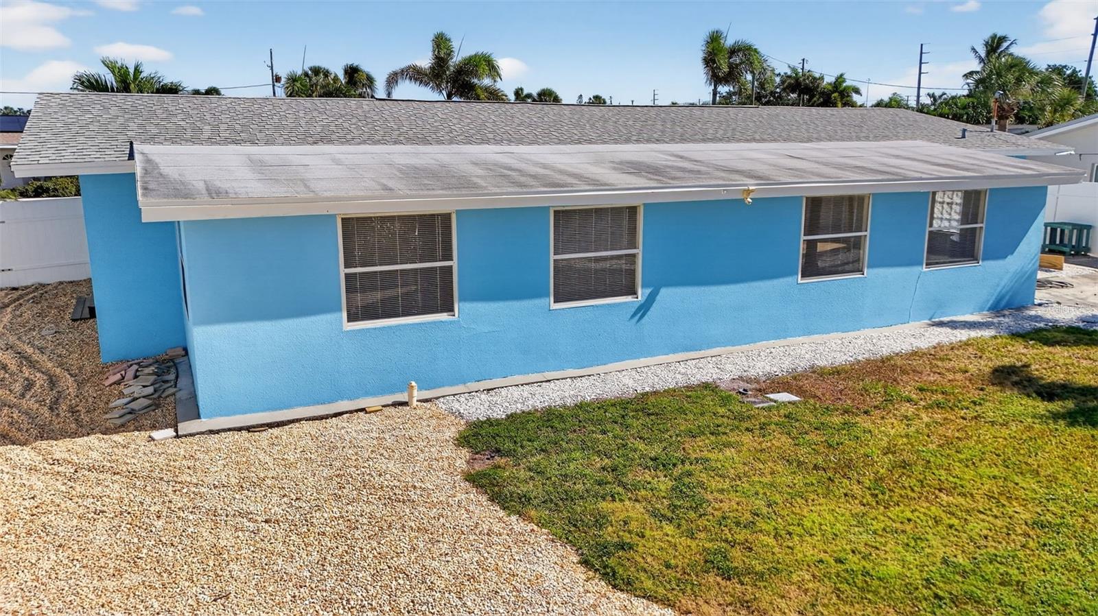 MAXIMO MOORINGS - Residential