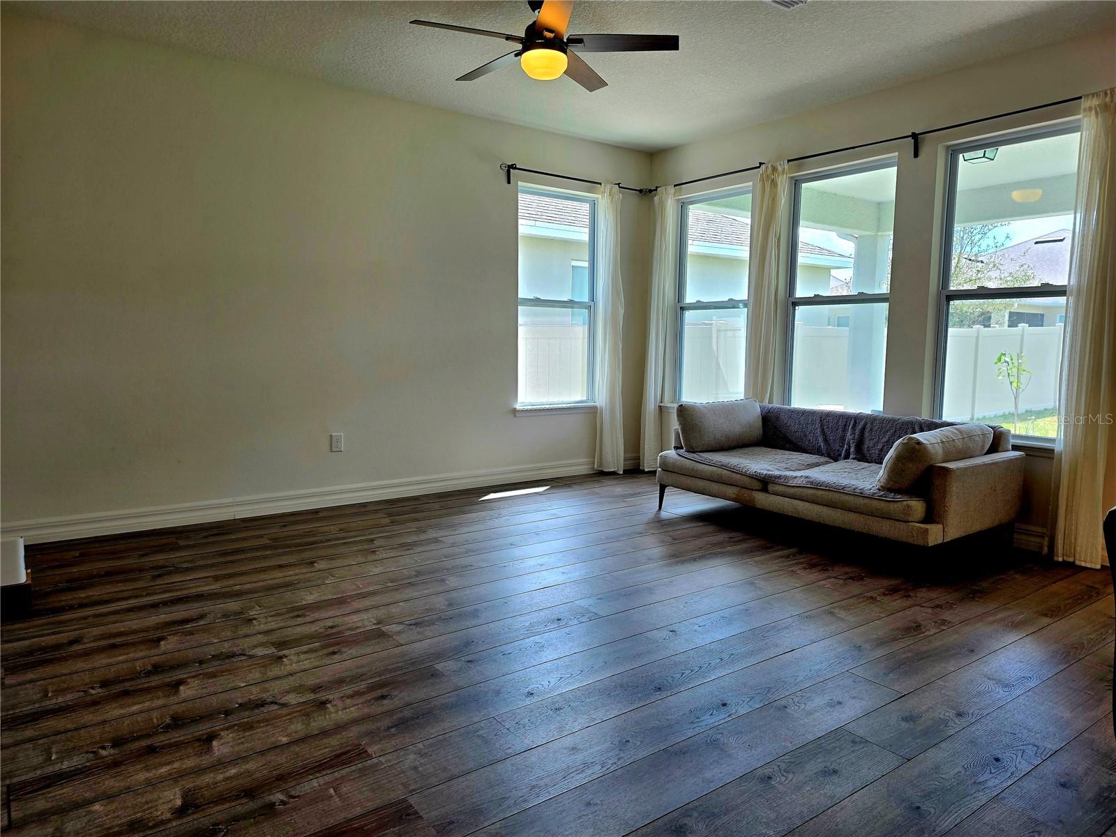 PARKDALE PLACE - Residential