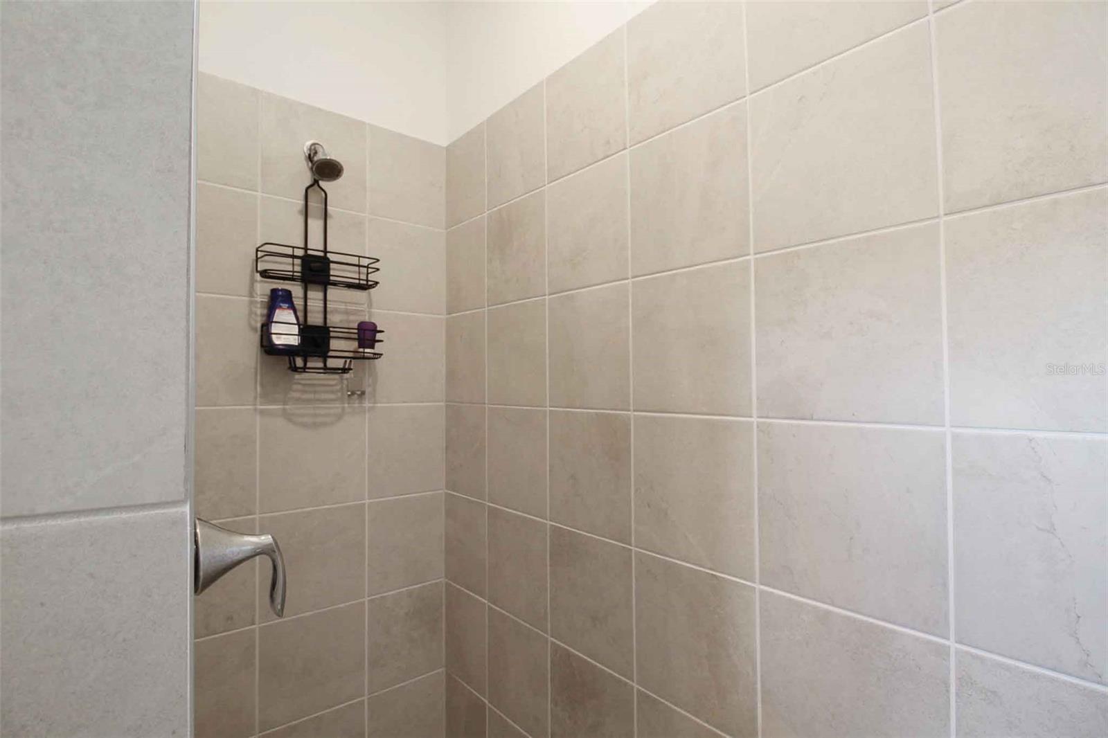 LORRAINE LAKES PH IIB-3 & IIC - Residential Lease