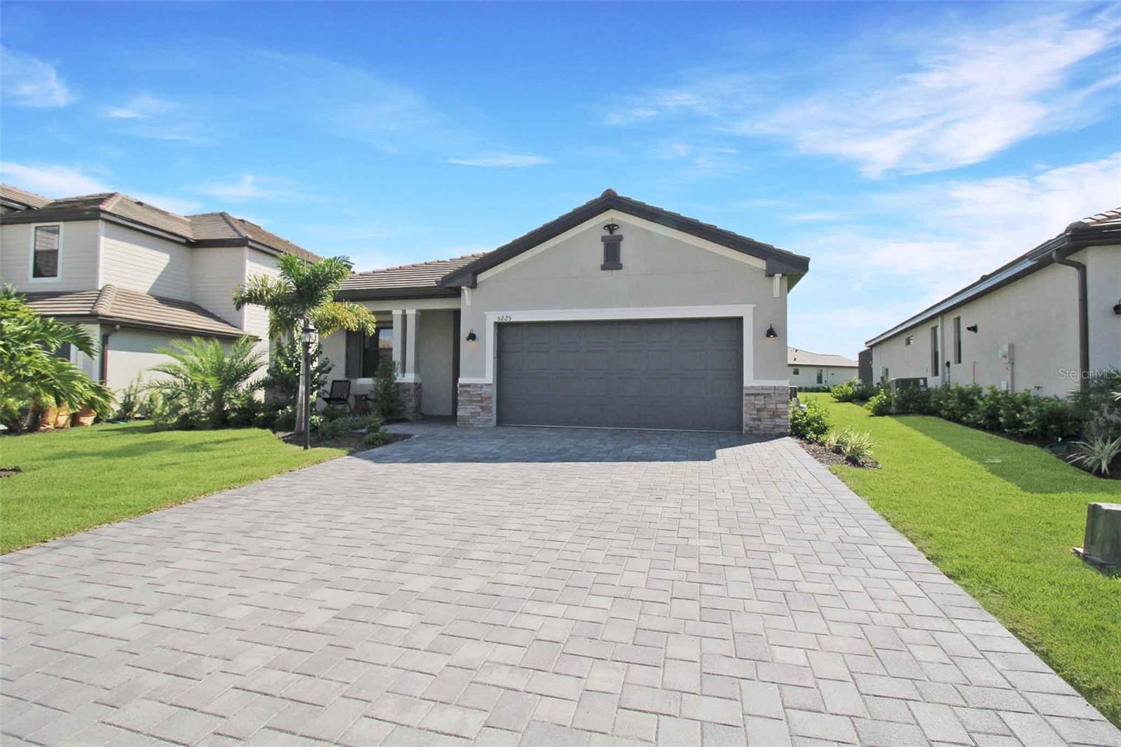 LORRAINE LAKES PH IIB-3 & IIC - Residential Lease