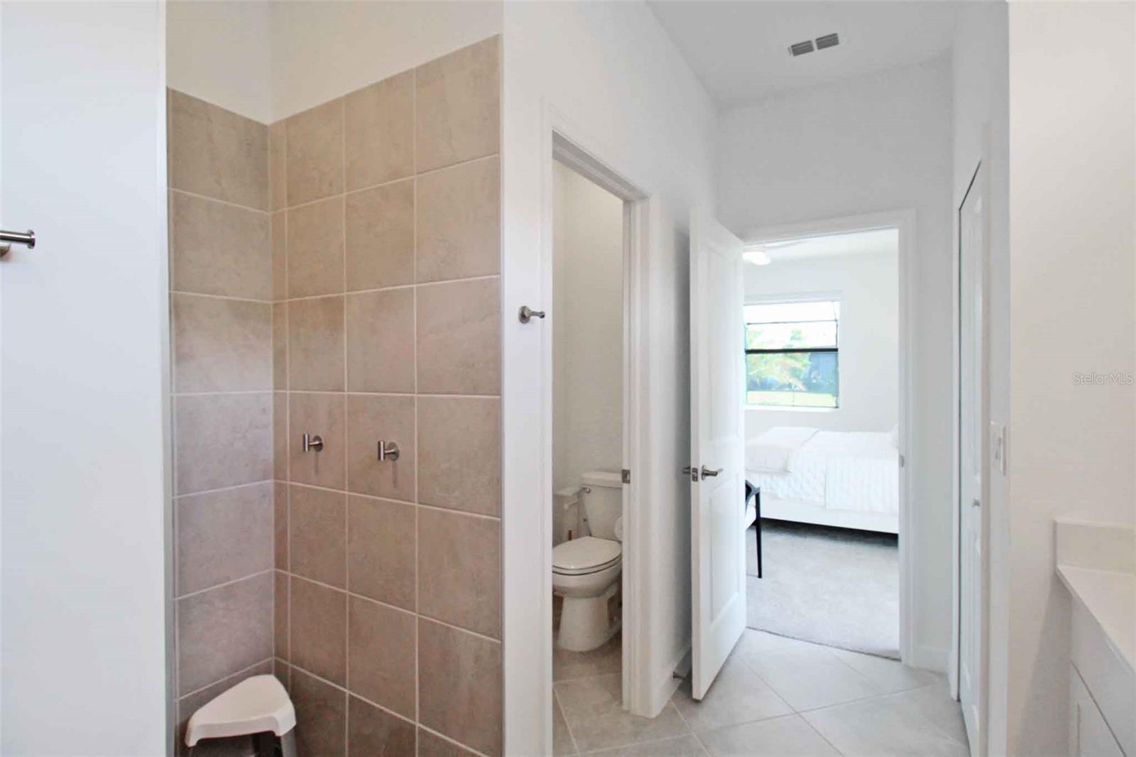 LORRAINE LAKES PH IIB-3 & IIC - Residential Lease