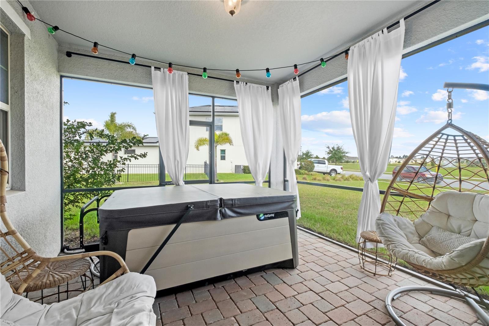 HARMONY WEST - Residential