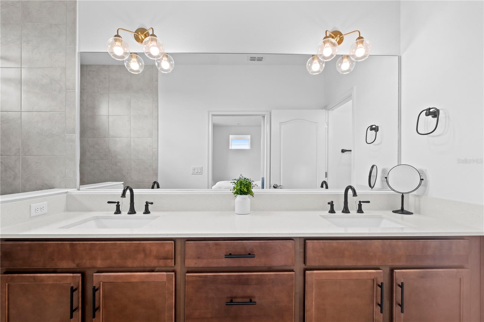 HARMONY WEST - Residential