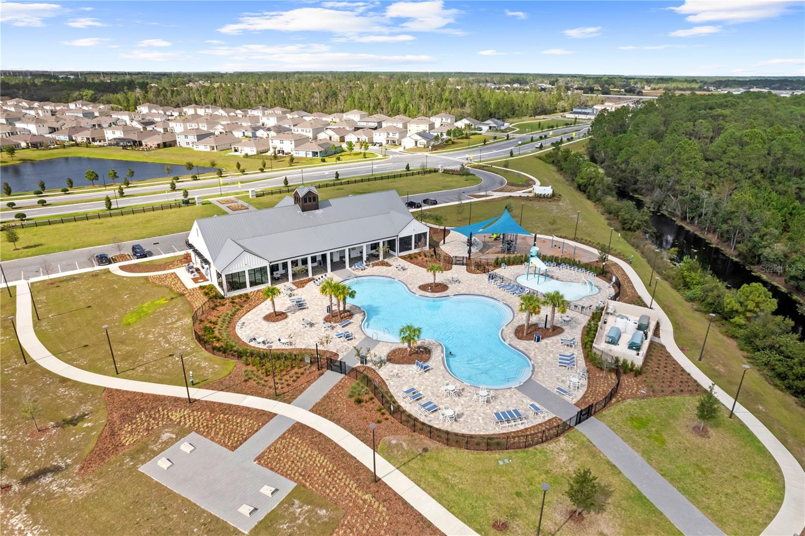 HARMONY WEST - Residential