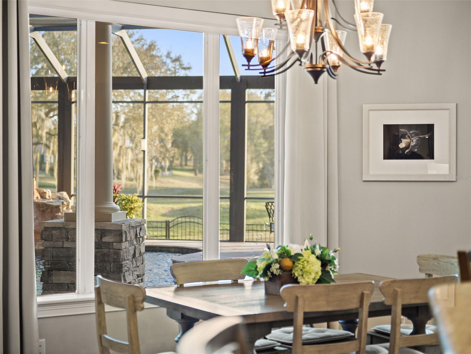 HEATHROW COUNTRY ESTATE - Residential