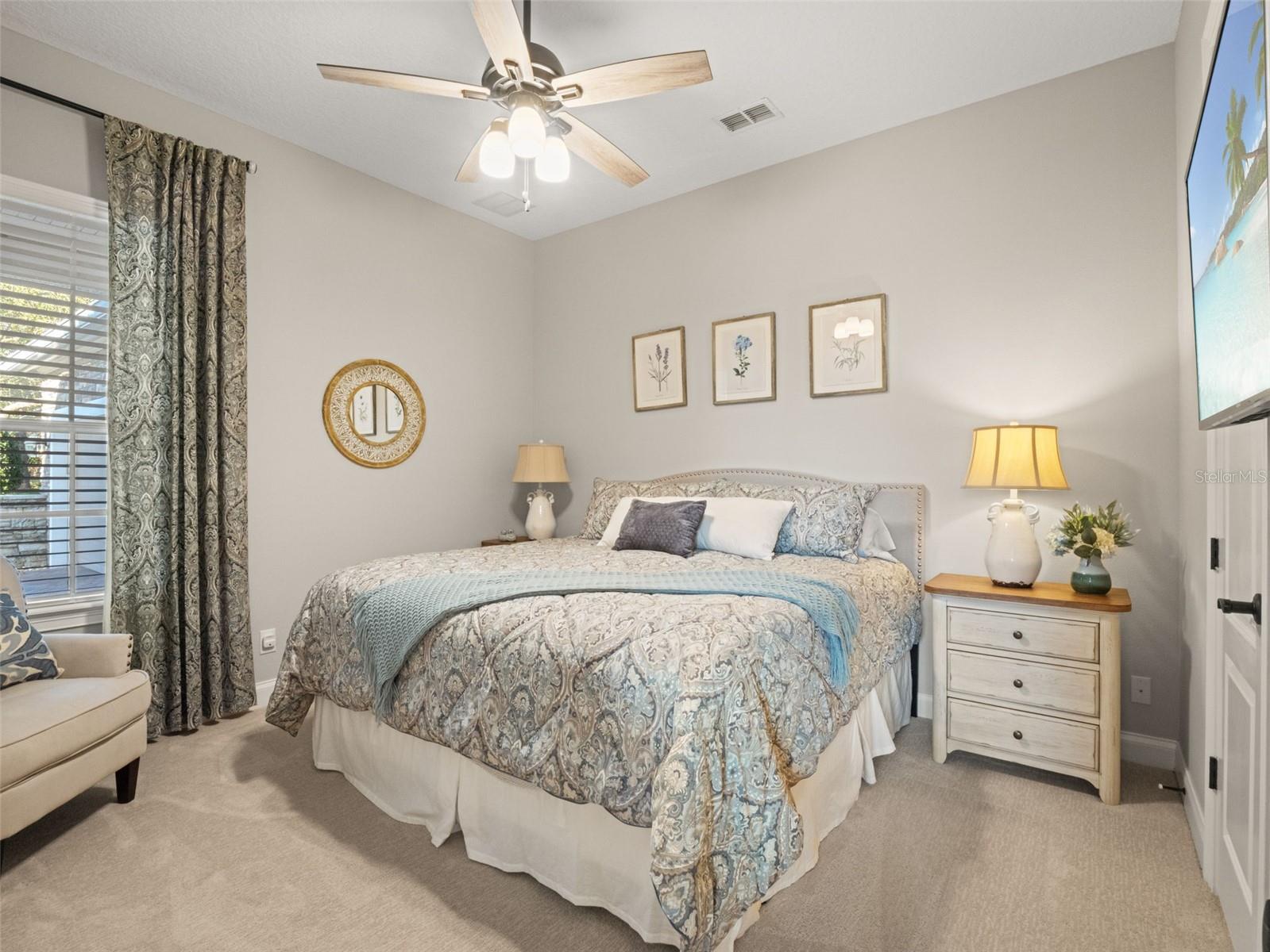 HEATHROW COUNTRY ESTATE - Residential