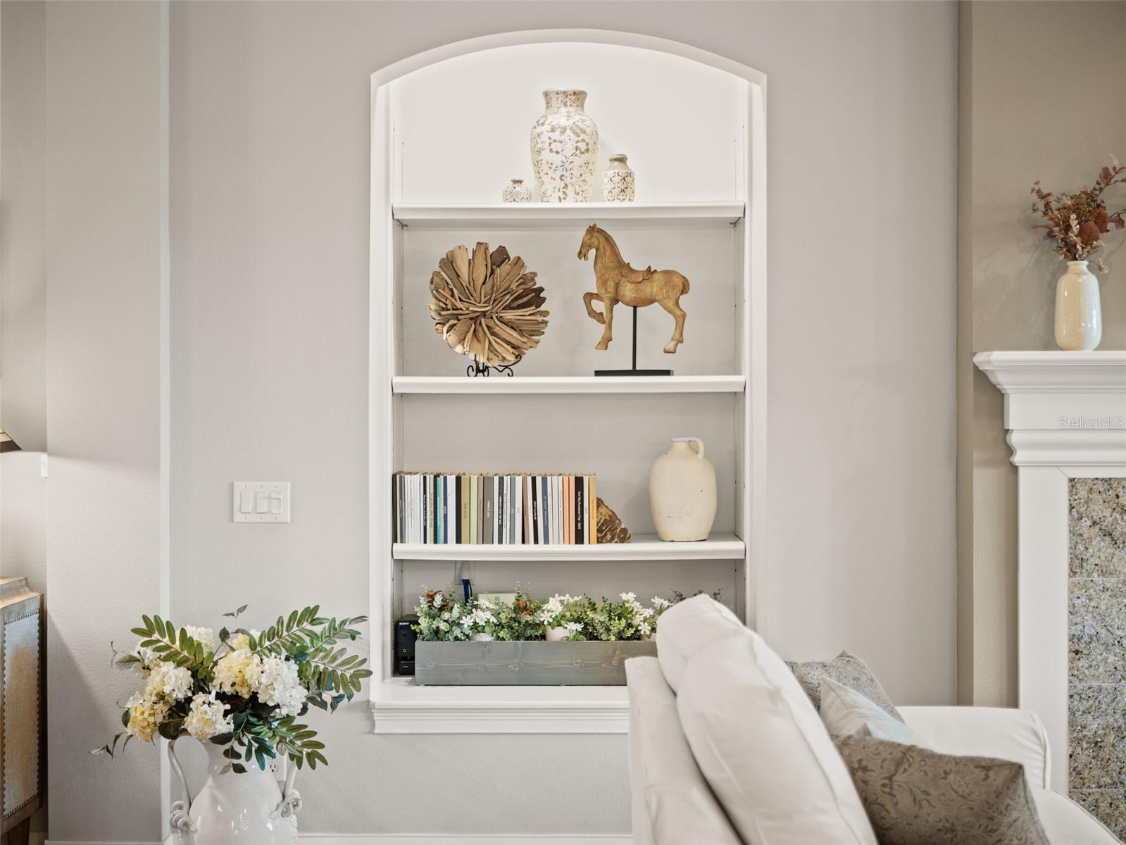 HEATHROW COUNTRY ESTATE - Residential