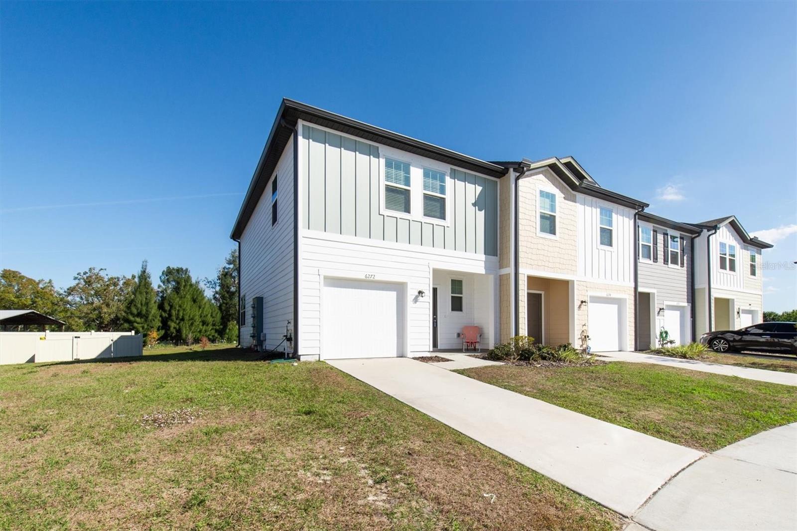 DUG CRK TWNHMS - Residential