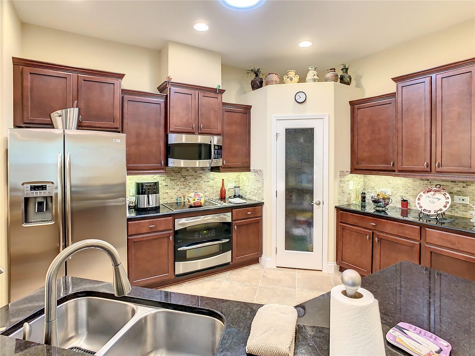 DEVONWOOD RESIDENTIAL - Residential