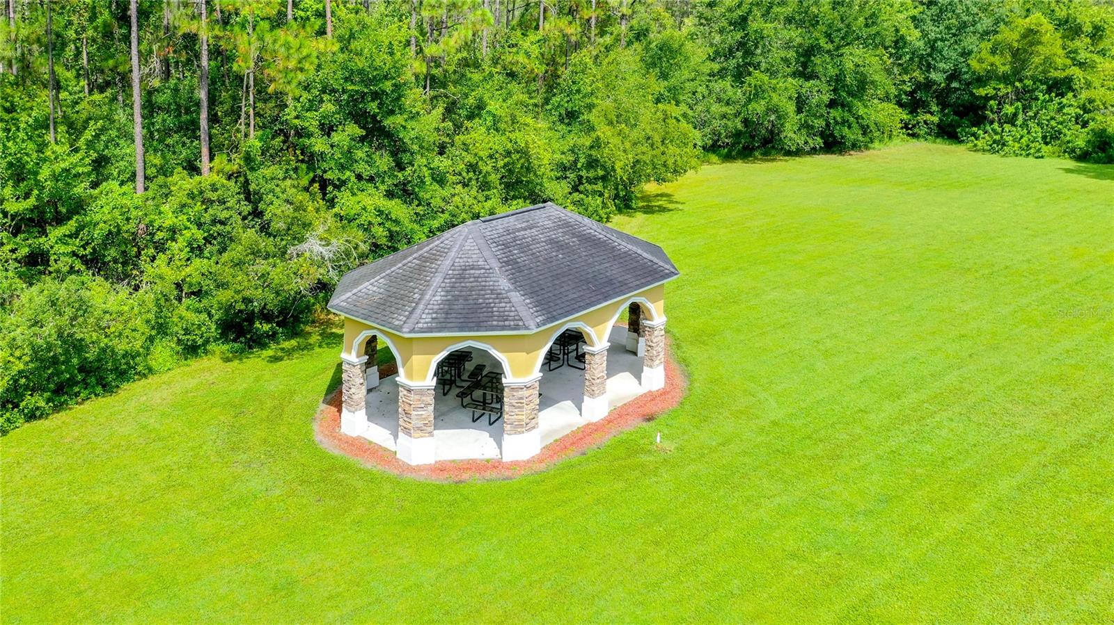 DEVONWOOD RESIDENTIAL - Residential