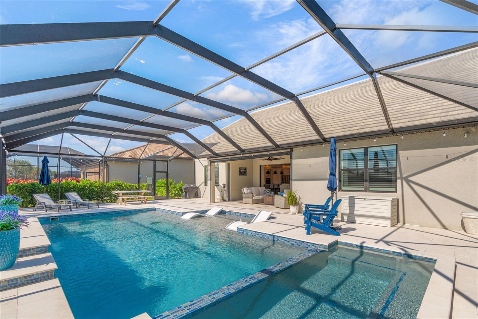 ISLANDWALK/THE WEST VLGS PH 8 - Residential