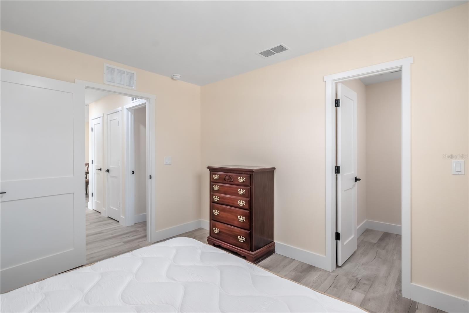 OCALA RDG UN 01 - Residential Income