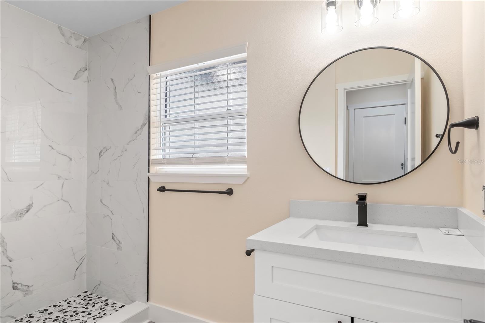 OCALA RDG UN 01 - Residential Income