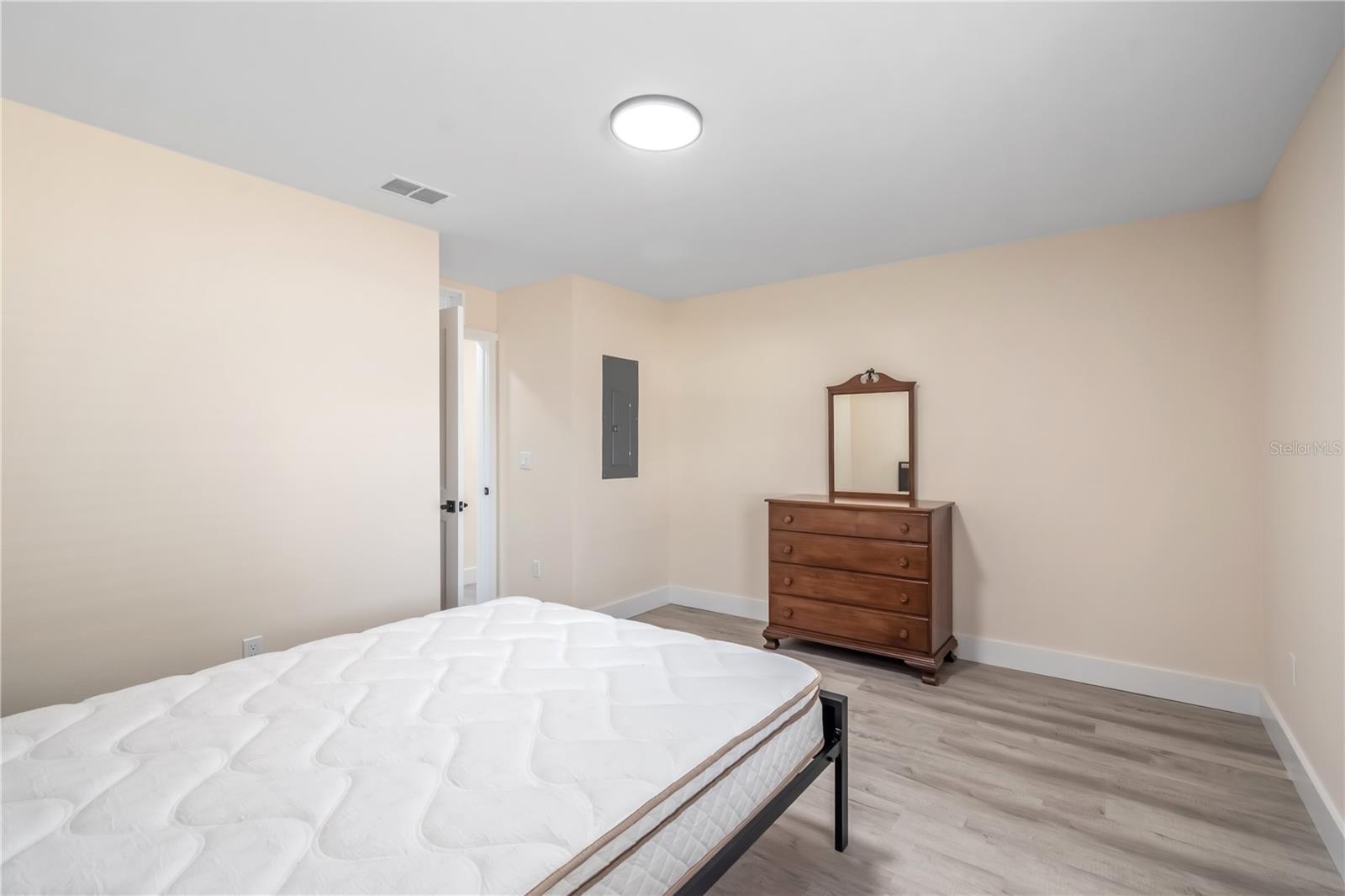 OCALA RDG UN 01 - Residential Income