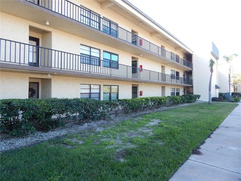 A home in LARGO