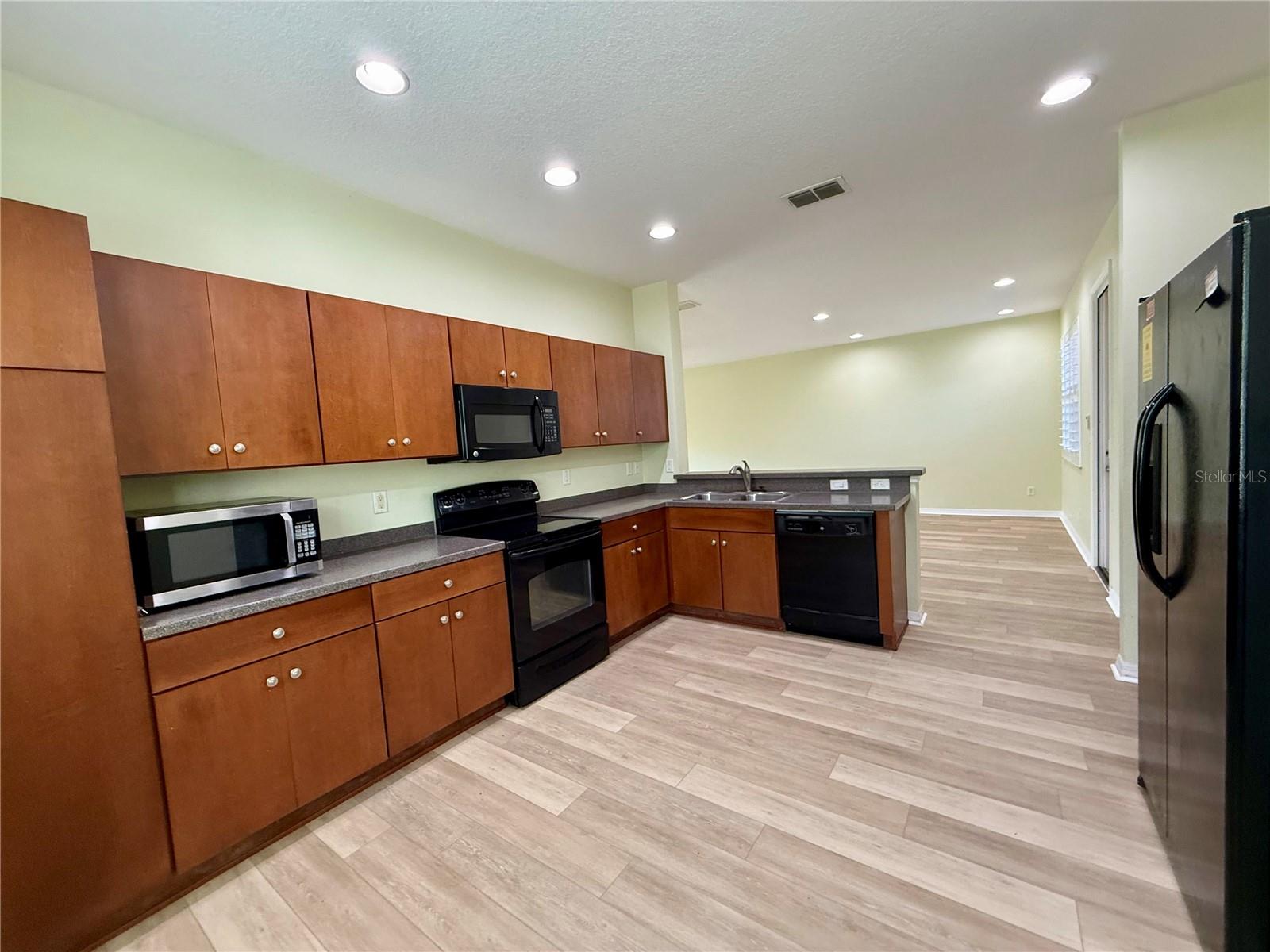 15858 AURORA LAKE CIRCLE