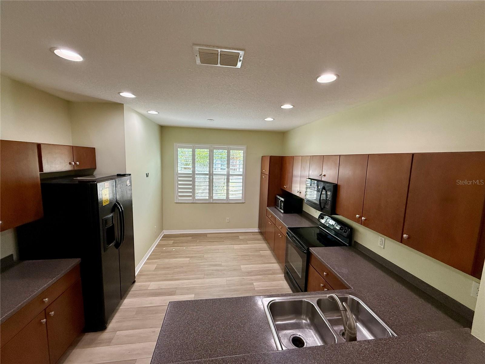 15858 AURORA LAKE CIRCLE
