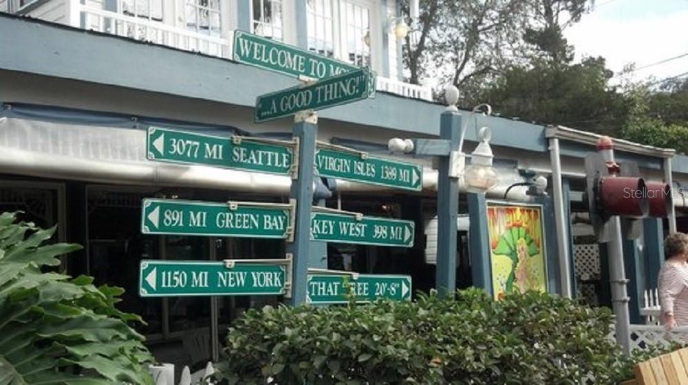 GRAND BAY SUB - Residential Lease