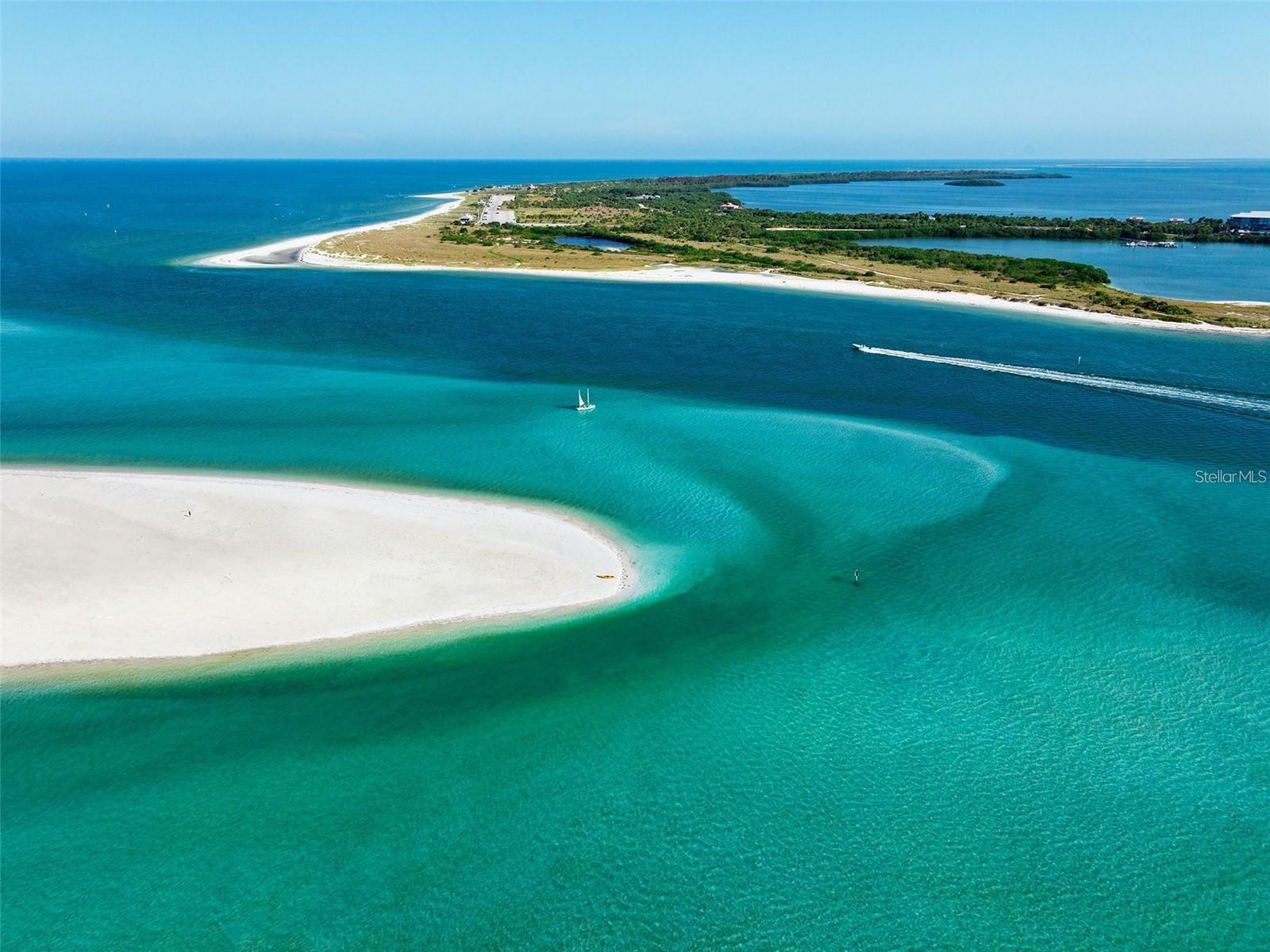 GRAND BAY SUB - Residential Lease