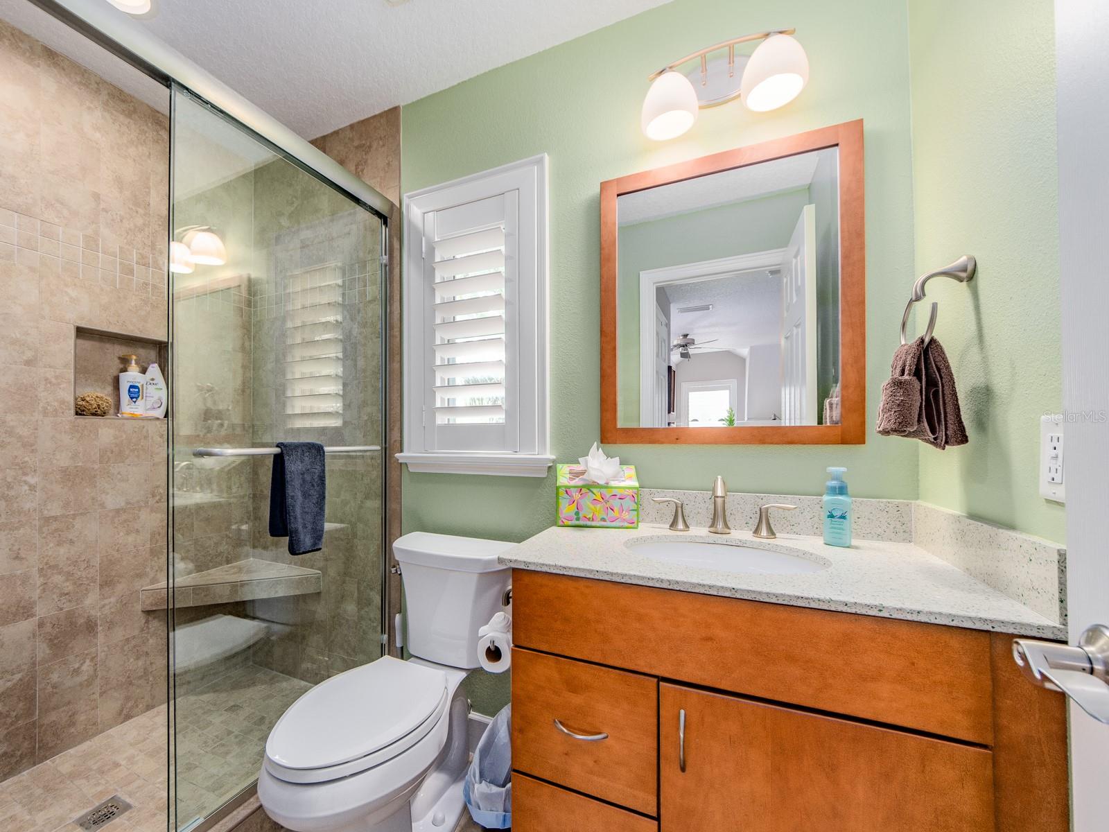 GRAND BAY SUB - Residential Lease