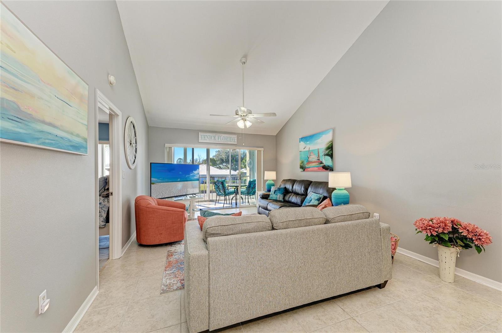 FARMINGTON VISTAS - Residential