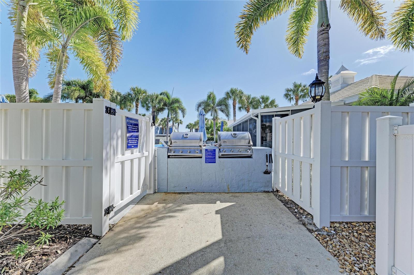 FARMINGTON VISTAS - Residential