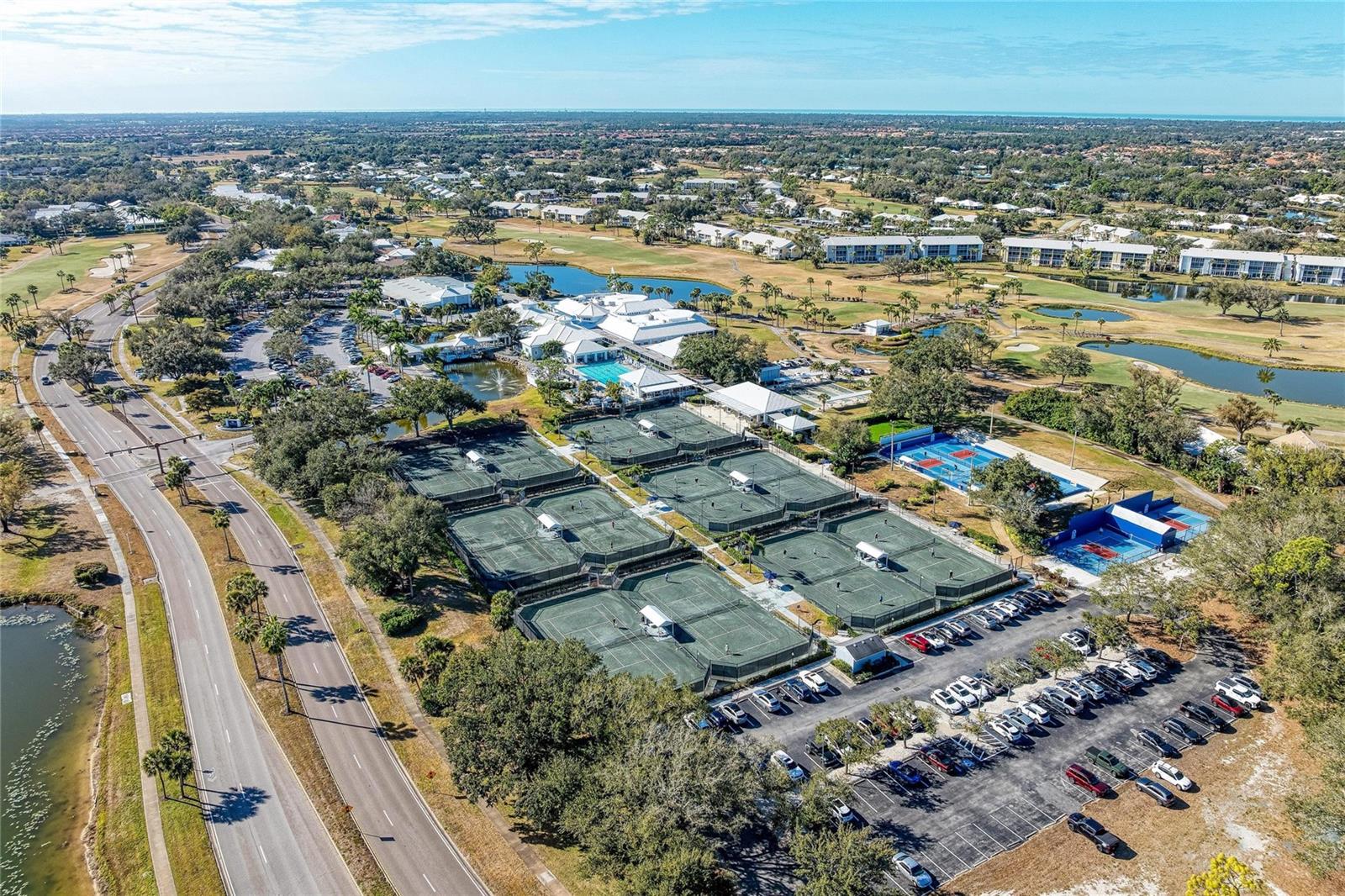 FARMINGTON VISTAS - Residential