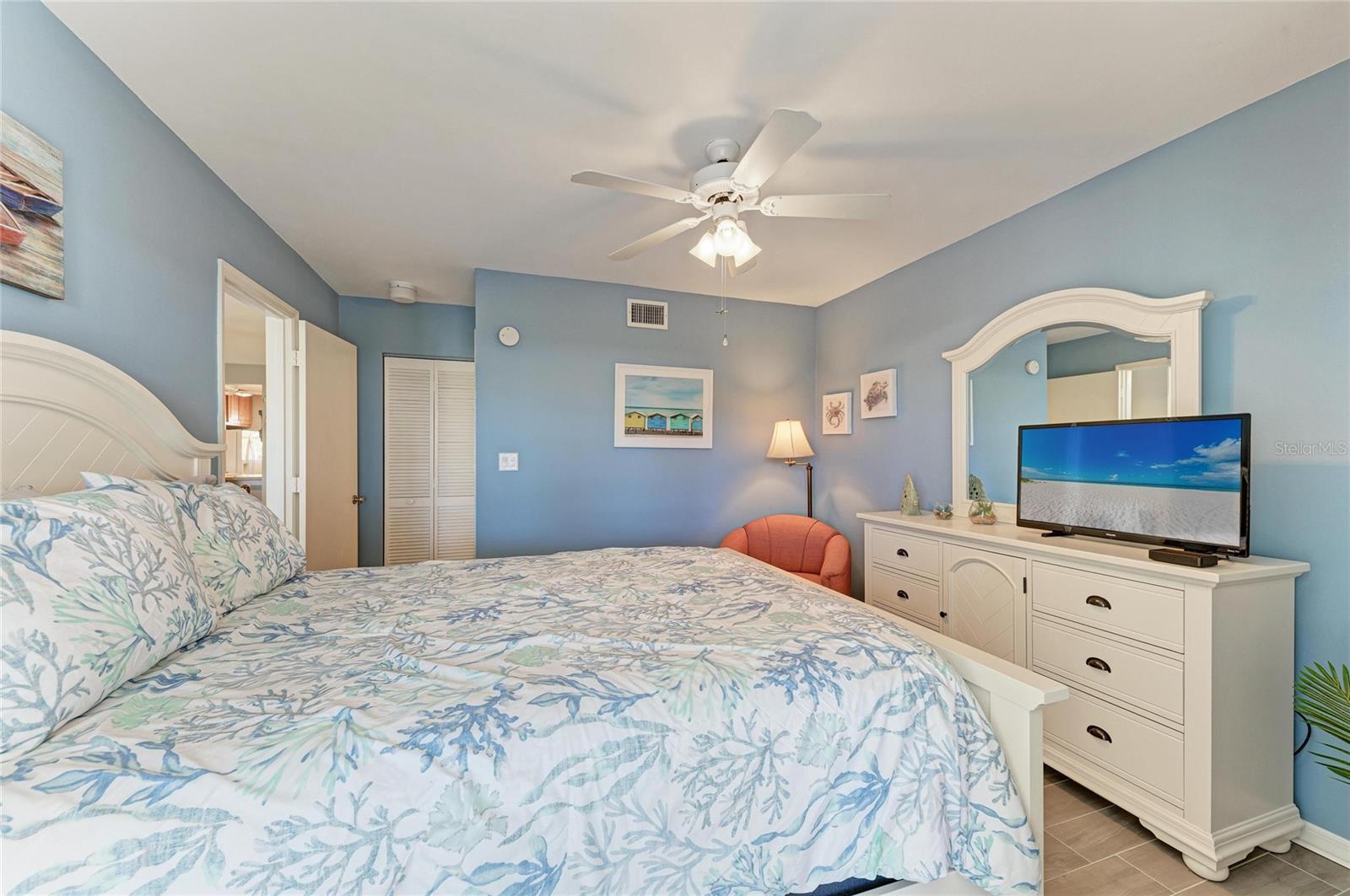 FARMINGTON VISTAS - Residential