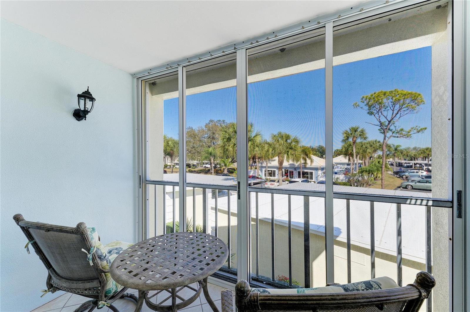 FARMINGTON VISTAS - Residential