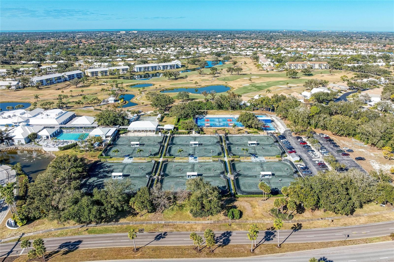 FARMINGTON VISTAS - Residential