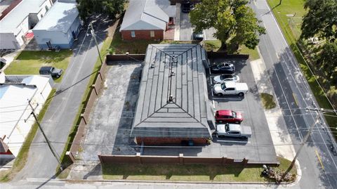 Tiny photo for 411 NW 1st Avenue, Ocala, FL 34475 (MLS # OM689249)