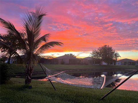 A home in LAKELAND