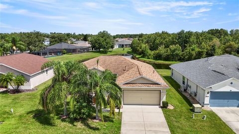 A home in LAKELAND