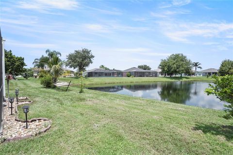 A home in LAKELAND