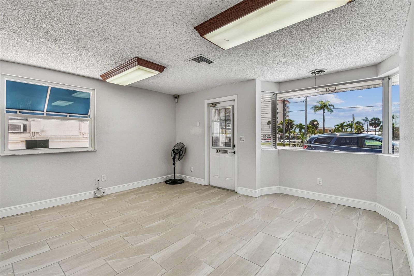 HARBOR SHORES 1ST ADD - Residential