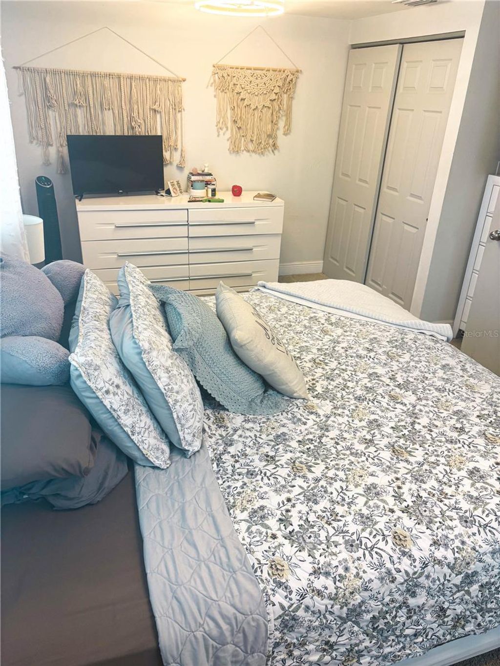 Photo of 4415 John Bell Jr Drive, Tampa, FL 33610 (MLS # TB8499992)