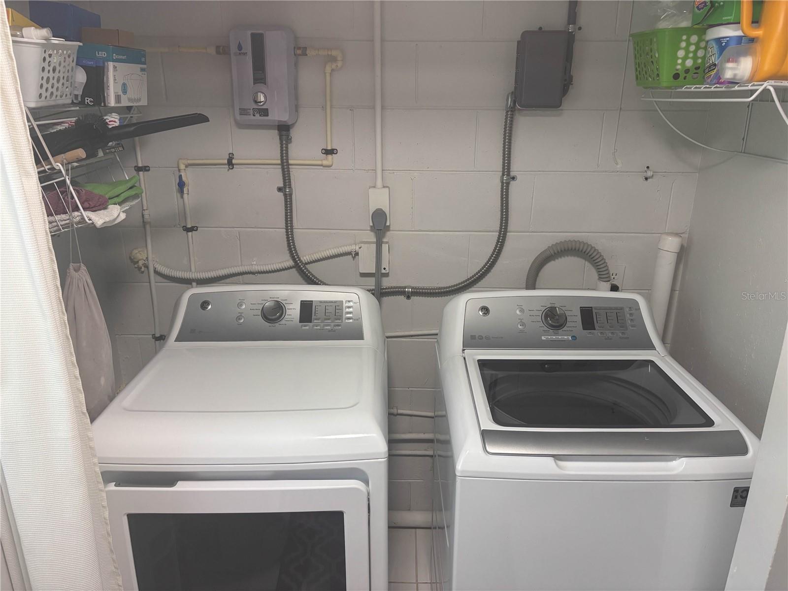 NORTHVIEW HILLS UNIT 3 - Residential