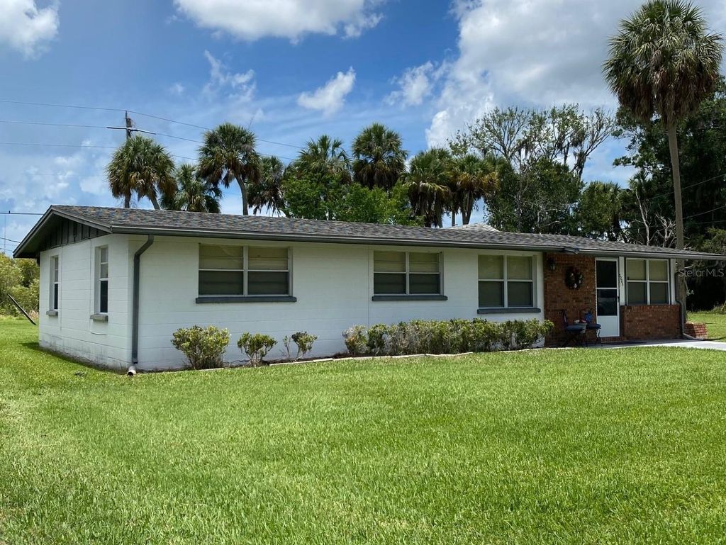 Photo of 3203 8TH AVENUE E, PALMETTO, FL 34221 (MLS # T3464906)