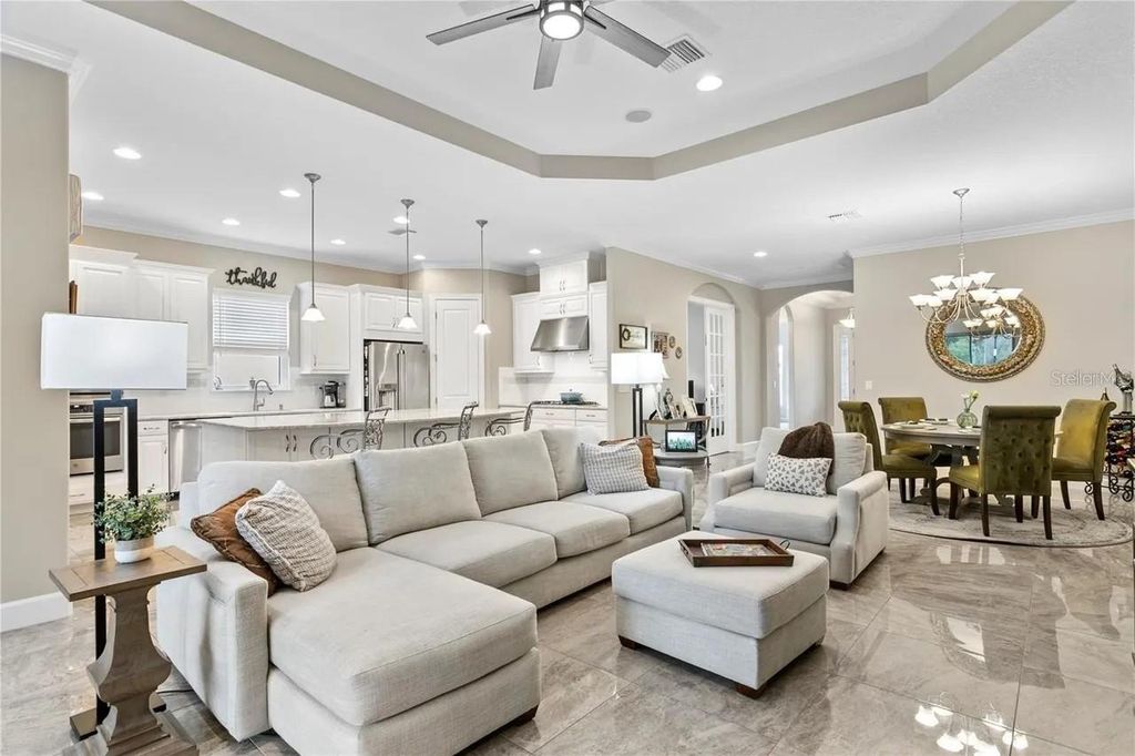 Photo of 20011 Umbria Hill Drive, Tampa, FL 33647 (MLS # A4682387)