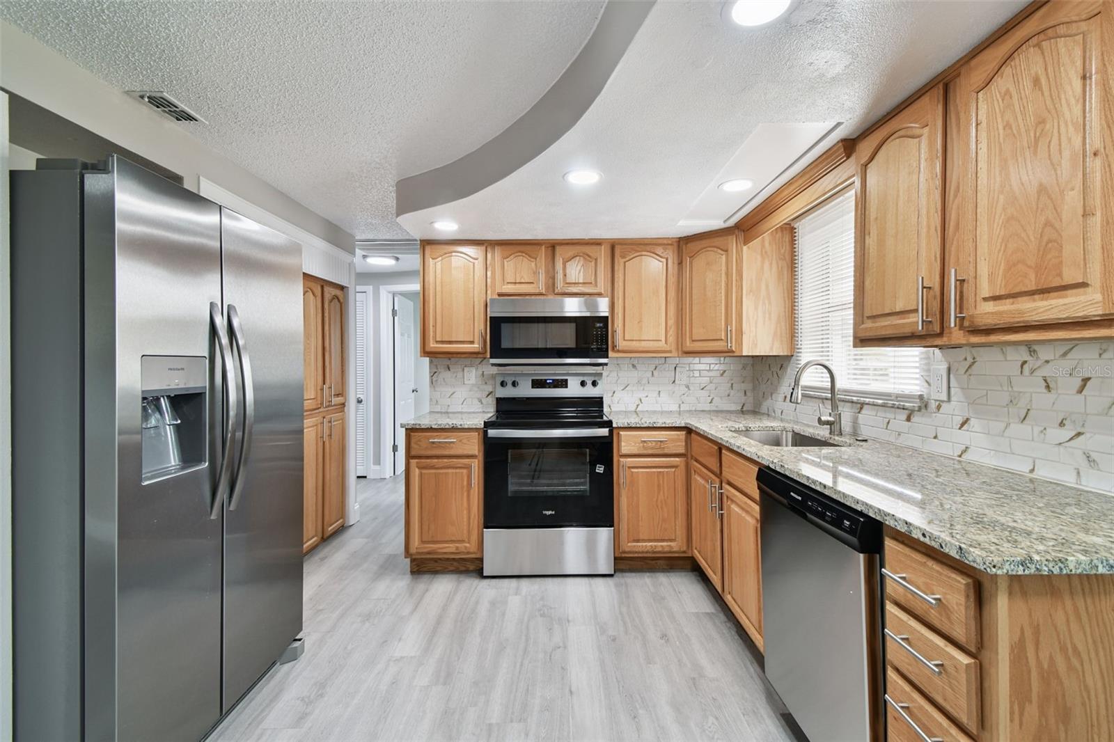 BEACON SQUARE - Residential