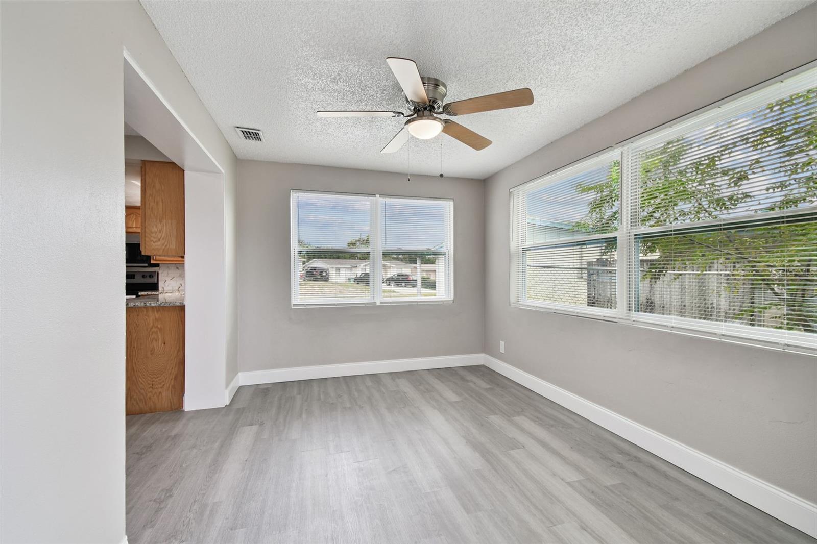 BEACON SQUARE - Residential