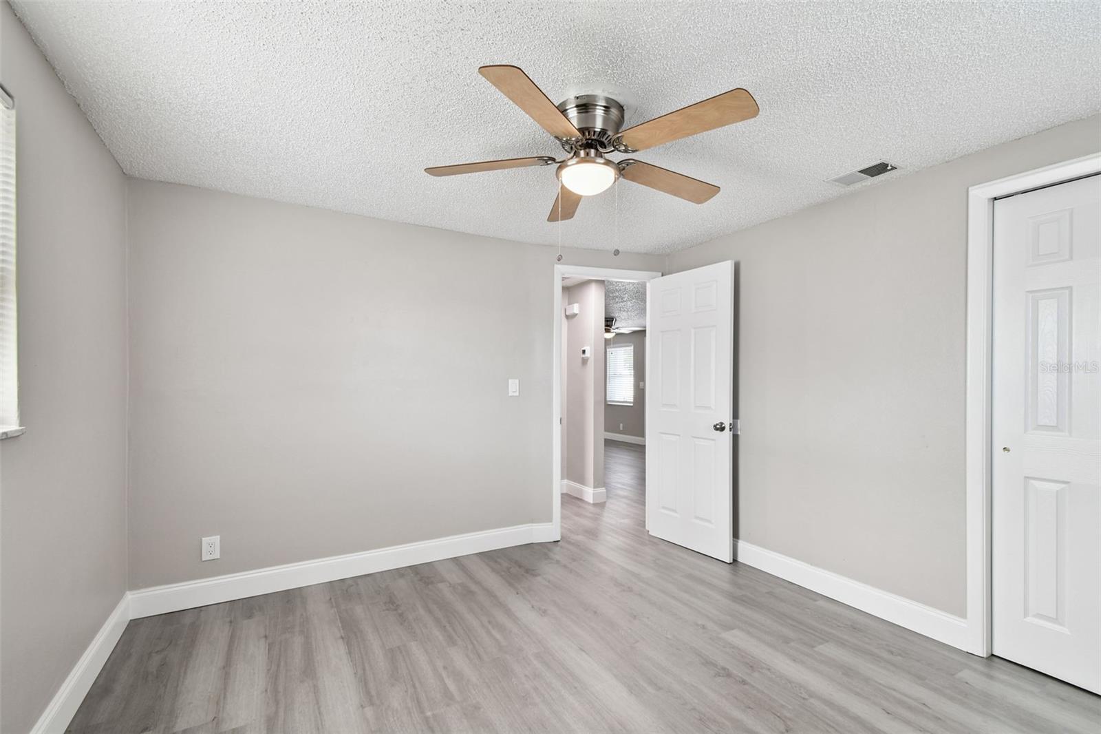BEACON SQUARE - Residential