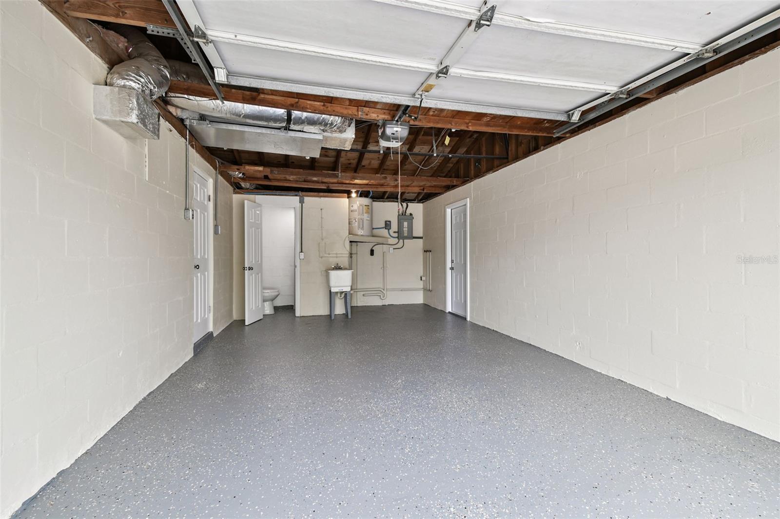 BEACON SQUARE - Residential