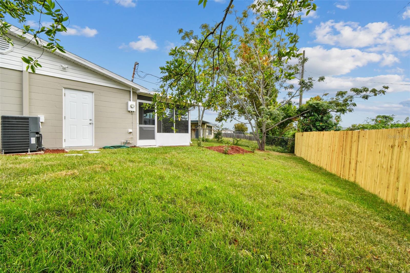BEACON SQUARE - Residential