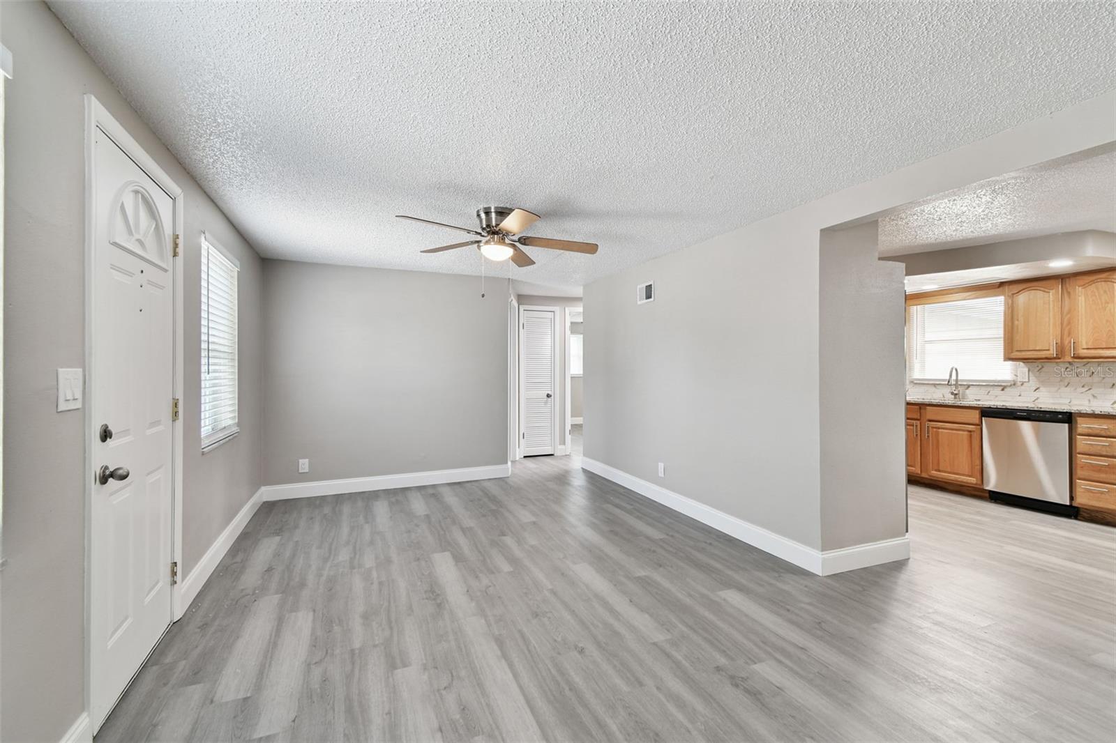 BEACON SQUARE - Residential
